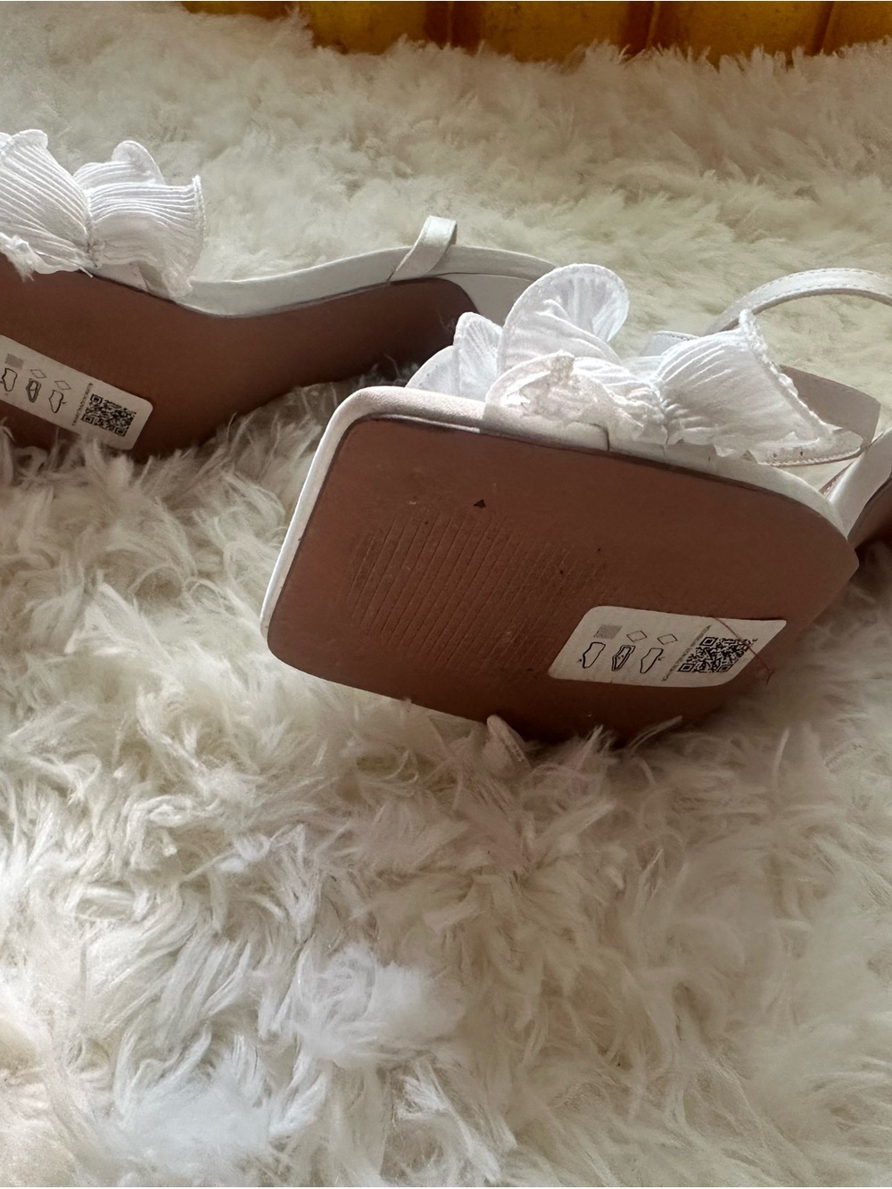 ASOS White Ruffle Strap Sandals with Pink Insole - Picture 4 of 4